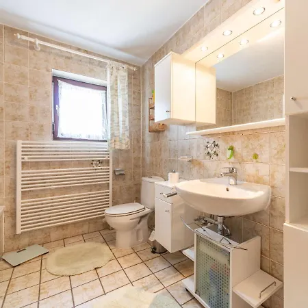 Am Hohen Bogen-72 By Interhome Daire *